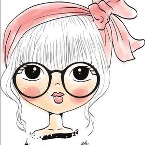 Meet your Posher, Nora